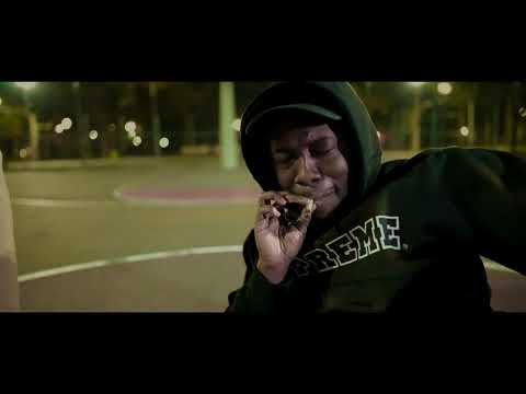 Trippy Geek - Supreme (shot by @sefmadeee)