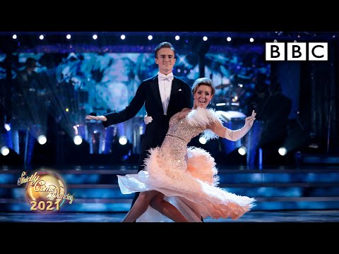 Tom Fletcher and Amy Dowden Foxtrot to Fly Me To The Moon by Frank Sinatra ✨ BBC Strictly 2021