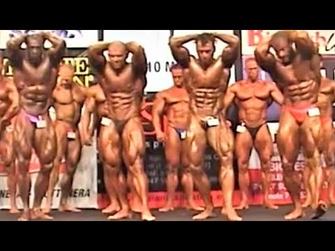 NABBA Worlds 2010 - Men 3 Prejudging
