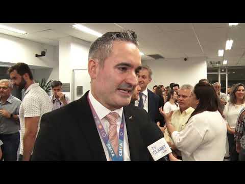 Agência da Caixa é reaberta um ano após explosões