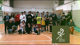 tributo-a-giacomo-del-mauro-la-nuova-maglia-della-asd-puck-handball-avellino