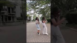 Download lagu dj Sik Asik Asik Ya Cuma Digeleng Geleng #lucu #trendingshorts #trendingtiktok #tiktok #dj #cover mp3