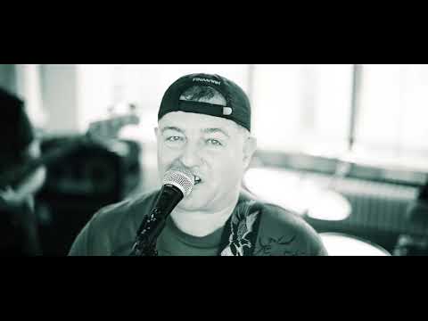 Clustter - Clustter - Rutina  /Oficiální videoklip 2019 /