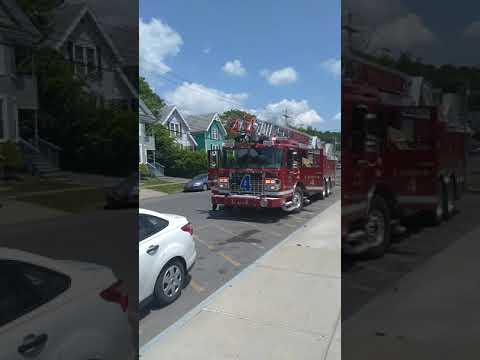 Syracuse fire department ladder 4 response from SCSD Video