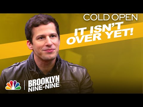 Cold Open: Holt Announces the Precinct Is Closing - Brooklyn Nine-Nine