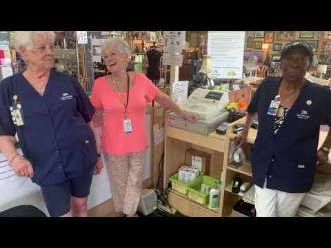 Volunteers love what they do at the Sun Health Resale Boutique