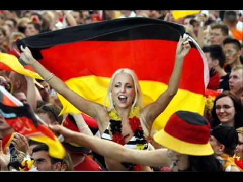 WM Song 2011 - Discofreunde mit Korky One & Eisman - Die Welt Feiert