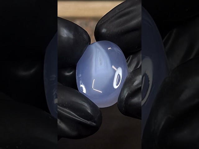 حجر عقيق سماوي طبيعي