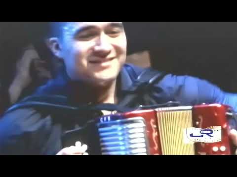 LA LEONA - PITER MANJARREZ EN VIVO DESDE GUARANDA SUCRE 2013