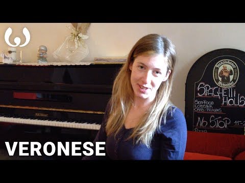 WIKITONGUES: Elisa speaking Veronese
