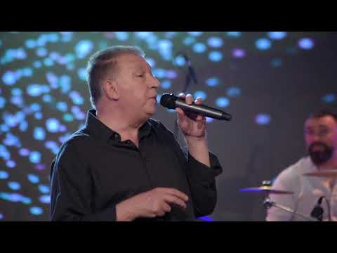 Pero Hristov i Grupa Molika - Vo crno vino uteha nema (Art Studio Production Live TV Show)