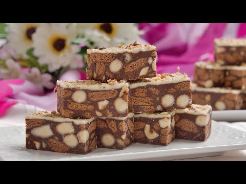 In just 15 minutes, make these chocolate bars for the holidays!!