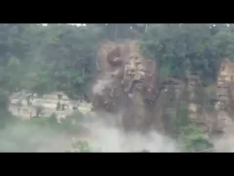 🇻🇪 VENEZUELA LANDSLIDE DISASTER: Torrential Rains Trigger Deadly Mudslide in Táchira