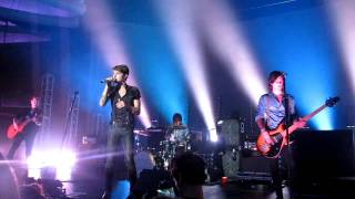 KEEP YOU WITH ME (LIVE) - HOT CHELLE RAE