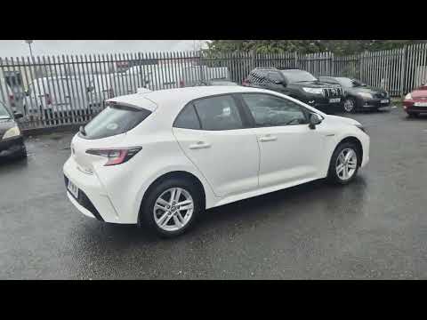 Toyota Corolla 1.8 HYBRID LUNA H/B 5DR - Image 2