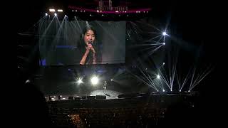 Download lagu (IU - Heart)  Singapore Concert 2018 이지금 dlwlrma mp3