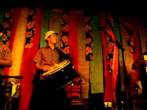 TR3S TINGUÁ - ESCRITÓRIO