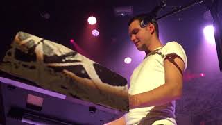 Jett Rebel *Get Well Soon Allison* *Neither Of You* @ Tilburg 013 10-11-17