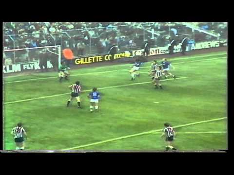 EVERTON 1984-85 SEASON - Newcastle United 2 Everton 3 - 15th September 1984