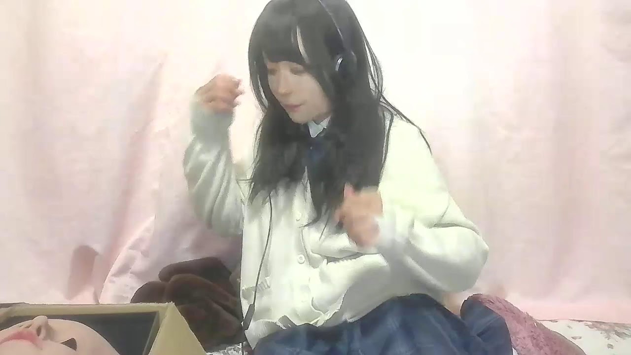 Suddenly livestream in real face