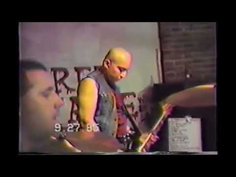 STARK RAVING MAD live at caberet voltaire in Houston, Tx  09/27/1985. hardcore punk thrash