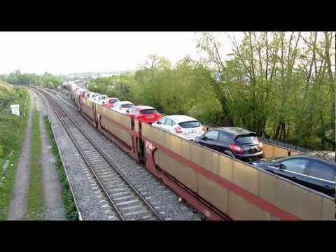 66160 with a lot of new Ford cars in tow seen departing Didcot yard 21/05/2012