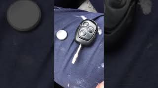 HOW TO CHANGE FORD FIESTA KEY BATTERY