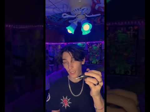 Stinger by Human Sucks Review #shorts