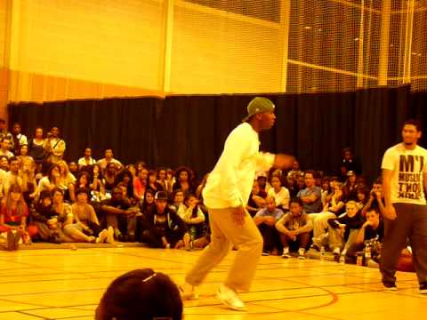 BATTLE AOD 2009 RICHARD POP & YOUSS POP VS PHILBOOG & YASSINE