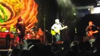 Neil Finn - Weather with You (Crowded House), Live in Dubai