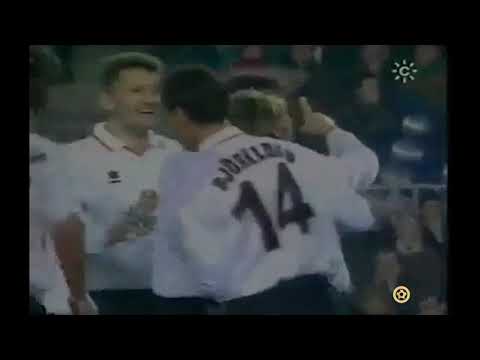 Gaizka Mendieta thunder-volley against Barcelona in 1999...