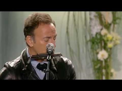 Bruce Springsteen & Little Steven - We Shall Overcome (Memorial Concert 22.7.12 - Oslo, Norway)