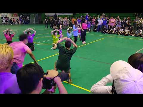 [Fancam] น้องเสื้อฟ้า เชียร์เพลง Roller Coaster - Shining Stars งาน JK Sport 2019