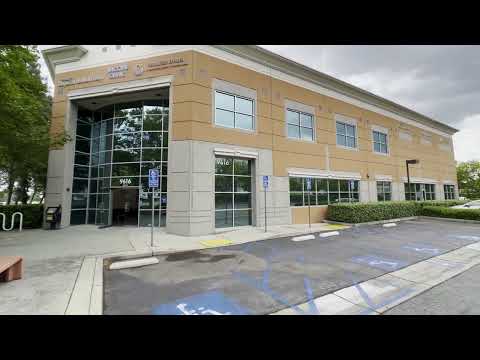 Elliott Photo and Video video.