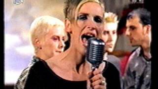 Chumbawamba / Amnesia (music video)