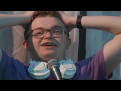 YouTube Thumbnail