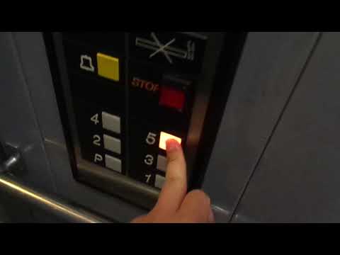 Amazing 1994 OTIS Series 1 Traction Elevator @ Asemakatu 11C, Vaasa, Ostrobothnia, Finland