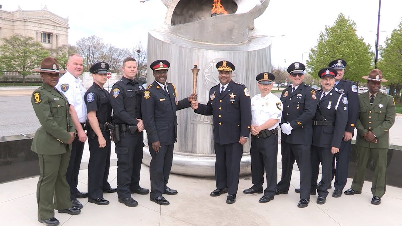 Invitational Youth Games Torch travels from Chicago to Toronto