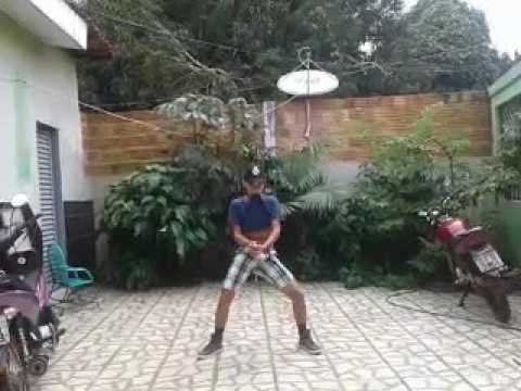 Fezinho mascotinho no tum dum