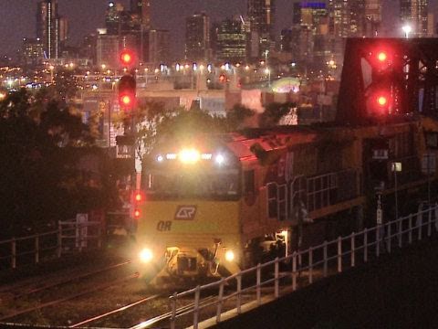 QRNational Freight Train crossing the Bunbury St bridge. Trains in Australia