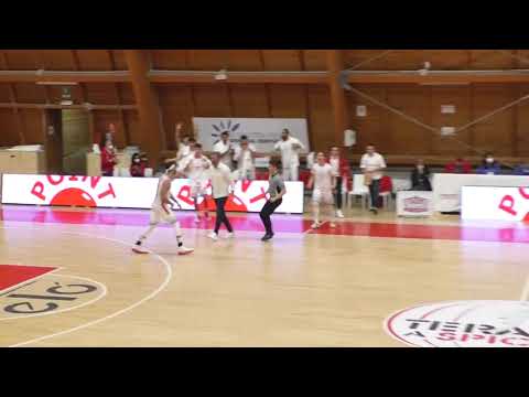 Basket/B, la Teramo a Spicchi torna al successo e batte Montegranaro (86-73)