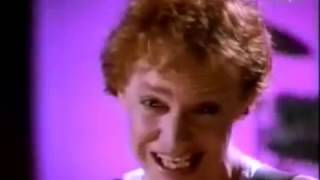 Oingo Boingo - Dead Man&#39;s Party (official video)