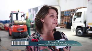 Programa Mesa Brasil Sesc, em parceria com a empresa BRF, realiza a entrega de chesters a famílias