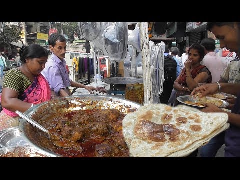 Hard Working Bengali Husband Wife Manages All | 2 Piece Paratha with Aloo Dum 15 rs Only
