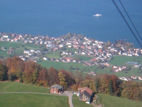 Fahrt mit der Klewenalpbahn (Beckenried-Klewenalp) 2/2
