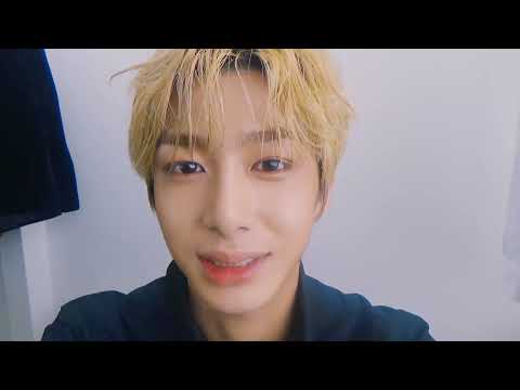 V LIVE   MONSTA X FILE   EP 13 SUIT & TIE