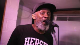 Frankie Oliver Session &quot;Find It Quick&quot; with Selwyn Brown of Steel Pulse