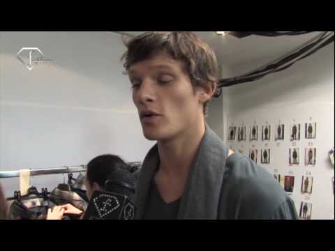 FashionTV - FTV.com - MILAN MEN Fall - Winter 10 - 11 - ERMANNO SCERVINO BACKSTAGE