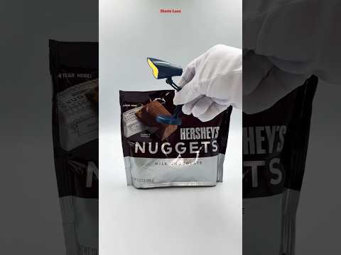 Hershey's Nuggets Milk Chocolate & Blue Luxo #shorts
