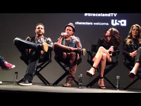 Aaron Tveit on Relating to Mike Warren